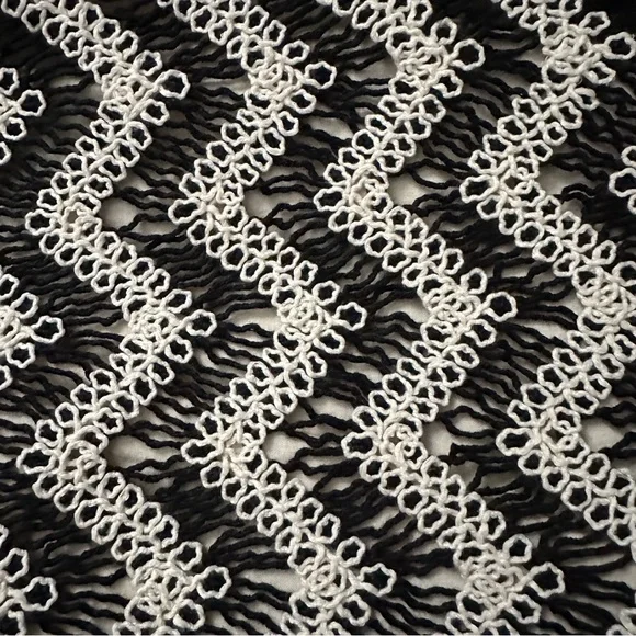 Crochet pants - Picture 6 of 7